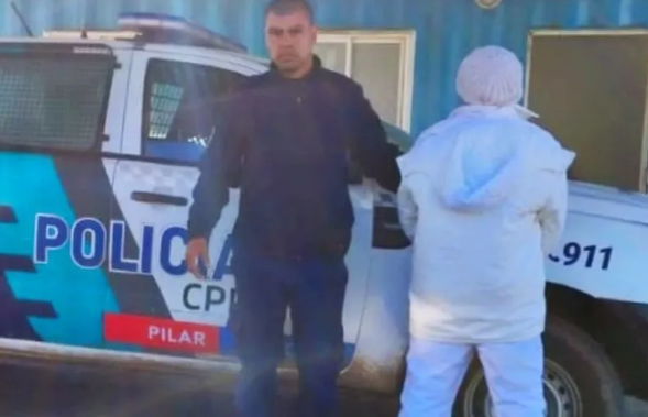 IMCUMPLIÓ LA PERIMETRAL Y ATACÓ LA CASA DE SU EX MUJER